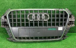 0000005916962 Решетка радиатора Audi Q3 1 8U (2011-2014)