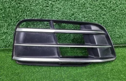 0000008288738 Решетка бампера правая Audi Q5 2 80A 17-20 S-line