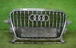 0000004308522 Решетка радиатора Audi Q5 1 8R (2012-2017)