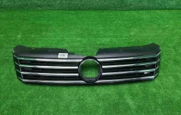 0000009110083 Решетка радиатора VW Passat B7 (2011-2015)