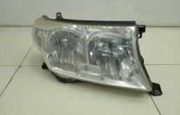 Фара правая Toyota Land Cruiser J200 2007-2015