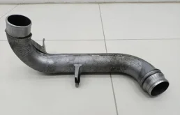Патрубок интеркулера Nissan Navara D40 2004-2015