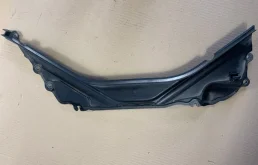 Шумоизоляция моторного отсека BMW 1-series F20/F21 2011-2020