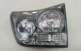 Фонарь задний внутренний правый Lexus RX300/330/350/400h XU30 2003-2009