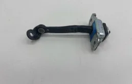 Ограничитель двери Kia Rio 2 JB 2005-2011