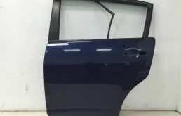 Дверь задняя левая Nissan Tiida C11 2004-2014