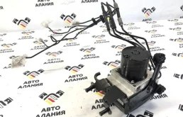 Блок ABS (насос) BMW 6-Series E63 2003-2010