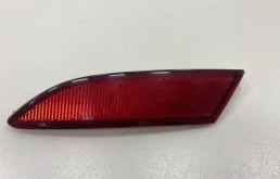 Отражатель в бампер задний левый Ford Focus 3 2010-2018