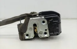 Замок двери задней правой Nissan Tiida C11 2004-2014
