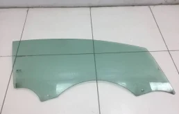 Стекло двери передней правой Opel Astra J 2009-2015