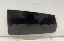 Стекло двери задней левой Hyundai Solaris RB 2010-2017