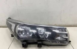Фара правая Toyota Corolla E180 2013-2018
