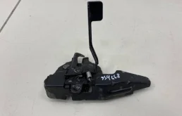 Замок капота Toyota Corolla E180 2013-2018