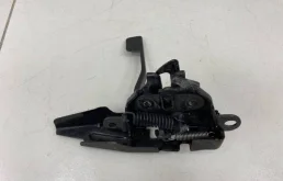 Замок капота Toyota Corolla E180 2013-2018