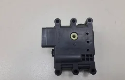 Моторчик заслонки печки Mazda Mazda 6 GG 2002-2008