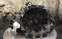 МКПП (механическая коробка переключения передач) Toyota Auris E150 2006-2012
