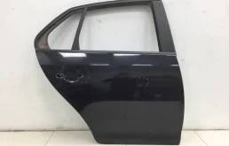 Дверь задняя правая Volkswagen Jetta 1K 2005-2010