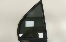 Стекло двери задней правой (форточка) Mitsubishi Lancer 9 CS/Classic 2000-2010