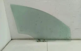 Стекло двери передней правой Mazda Mazda 3 BK 2003-2009