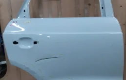 Дверь Audi Q3 2011-2018 8U