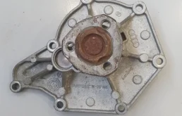 Помпа Audi A5 2007-2016 8T