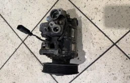 Компрессор кондиционера Audi A4 2007-2015 8K
