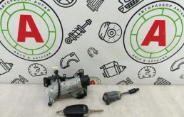 Замок зажигания AUDI A1 2011 1K0905851B 8X CAXA