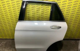 Дверь задняя левая Mercedes-Benz GLC (2015-2019) 2017 A2537300305 ВНЕДОРОЖНИК 2.2 D OM651