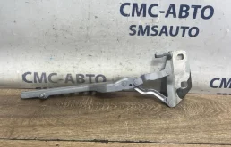 Петля капота Audi A8 4E0823301E D3 3.2 BPK, левая