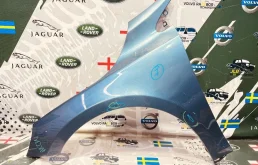Крыло переднее левое Volvo V40 2012-2019 №7 V40 II (2012—2016)