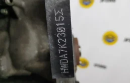 Двигатель без навесного для Volvo C30 2011 года на фотографиях