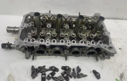 ГБЦ Toyota Corolla 2008 1110139686 E150 1ZR-FE
