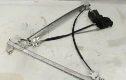 Стеклоподъемник Renault Megane 2006 8201010926 K9K732, передний левый