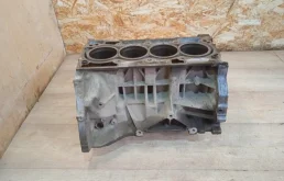 Блок цилиндров Nissan Serena 2010-2016 11000EN205 C26 MR20DD