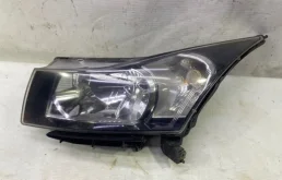 Фара Chevrolet Cruze 2013 95137775, левая