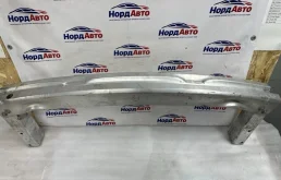 Усилитель бампера Audi Q5 2011 8R0807313C 8R CDNC, задний