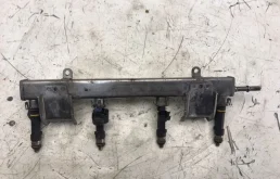 Рейка топливная (рампа) Mazda 6 2007-2012 L5061315XB GH LF17