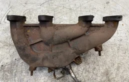 Коллектор выпускной Skoda Octavia 2 06A253031CK BSE