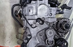 Двигатель Nissan Qashqai 2010 2000 Бензин
