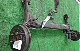 Задняя балка для Toyota Corolla на фотографиях