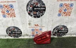 Фонарь в крышку багажника правый Audi A8 2012 4H0945094 D4 CDSB, правый