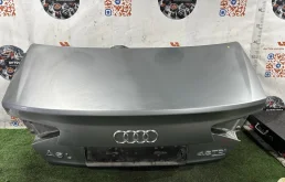 Крышка багажника Audi A8 2012 4H0827023B D4 CDSB