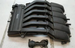 впускной коллектор Volkswagen Touareg 7P6 2011