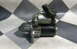 Стартер для Subaru Legacy 2009 года на фотографиях