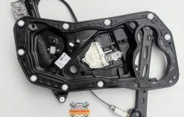 Стеклоподъемник двери передний левый  VW Пассат CC