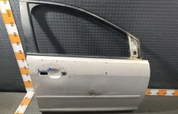 Дверь Ford Focus 2007 1505703 2 2.0, передняя правая
