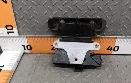 Замок багажника Ford Focus 2007 1570448 2 2.0