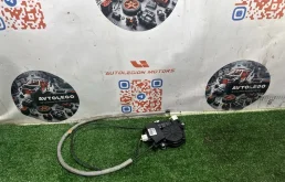 Доводчик крышки багажника BMW 7 2012 51247191213 F02 N55