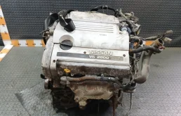 Двигатель Nissan Maxima 1998 1010244UM0 A32 VQ20DE
