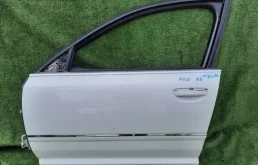 Дверь Audi A8 4E0831051C D3, передняя левая